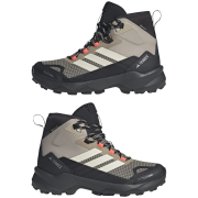 Dámské turistické boty Adidas Skychaser Ax5 Mid Gtx Climawarm+