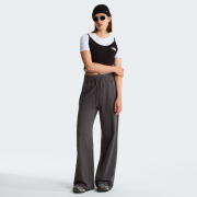 Dámské triko The North Face Essential Cropped Slim Short Sleeve Tee