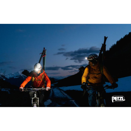 Čelovka Petzl Swift RL