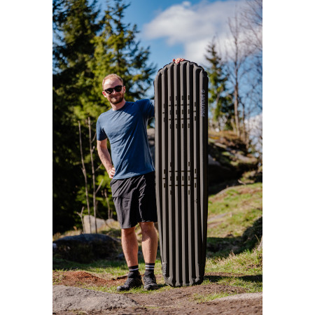 Nafukovací karimatka Warg Proton 5