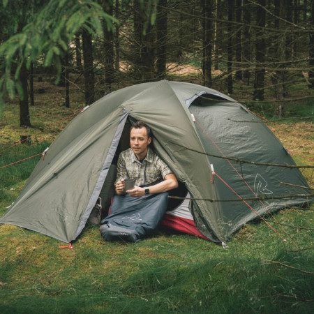 Kemping 3x jinak - Outwell, Easy Camp, Robens