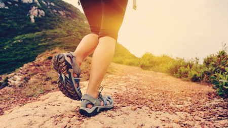 Sandále všech barev a typů se slevou až 43% + cenová bomba