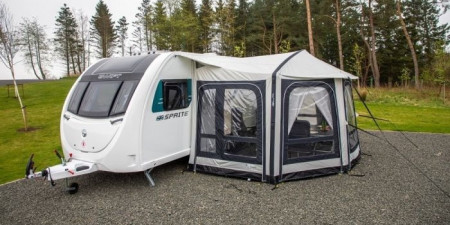 Jak vybrat předstan pro karavan