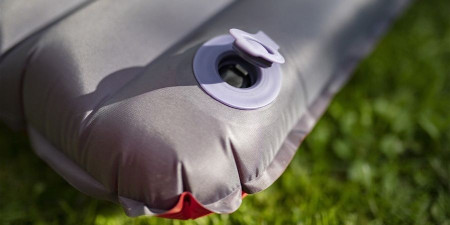 Jak vybrat nafukovací karimatku