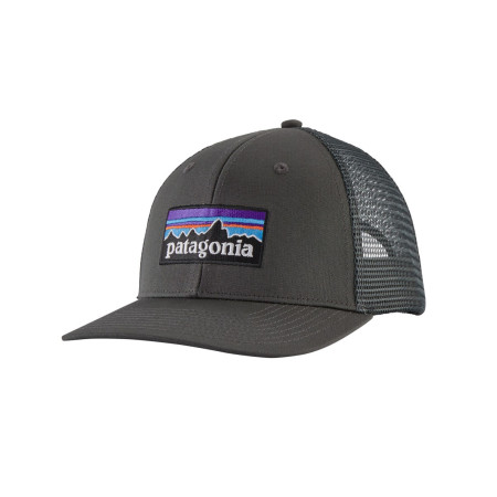 Kšiltovka Patagonia P-6 Logo Trucker Hat