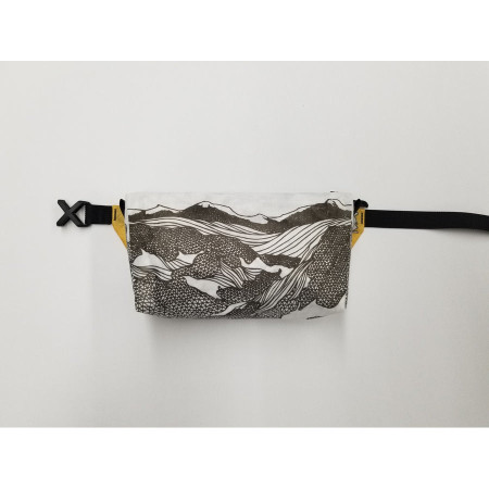 Ledvinka High Tail Designs Fanny Pack Low Poly