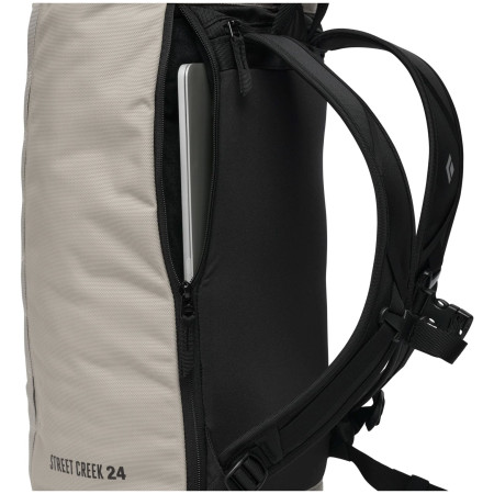 Batoh Black Diamond Street Creek 24 Backpack