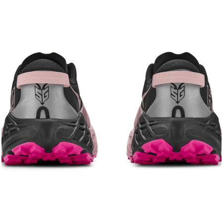Dámské běžecké boty Hoka W Speedgoat 7