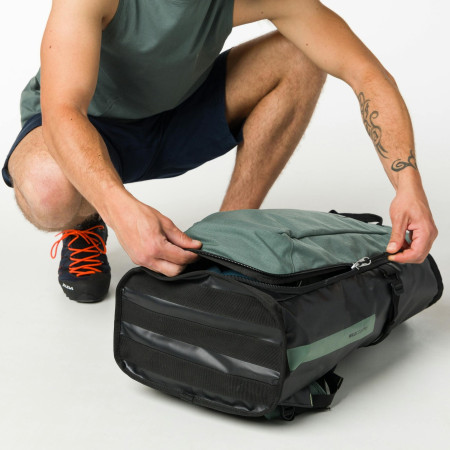 Lezecký batoh Wild Country Crag Hauler 40