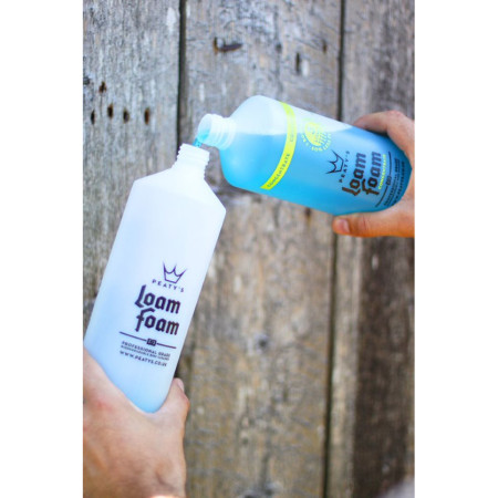 Čisticí prostředek Peaty´s Loamfoam Concentrate Cleaner 1 L