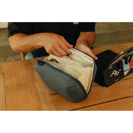 Cestovní organizér Peak Design Tech Pouch