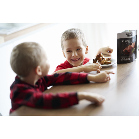 Hotové jídlo Expres menu Kuř.křídla na medu a chilli 30