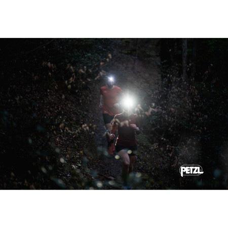 Čelovka Petzl Swift RL