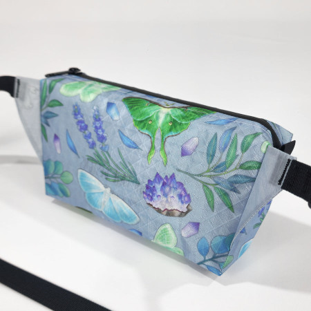 Ledvinka High Tail Designs Fanny Pack Nocturna
