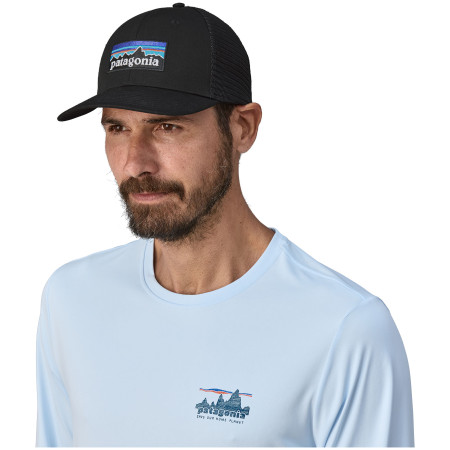 Kšiltovka Patagonia P-6 Logo Trucker Hat