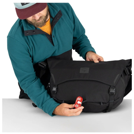 Taška přes rameno Osprey Metron 18 Messenger