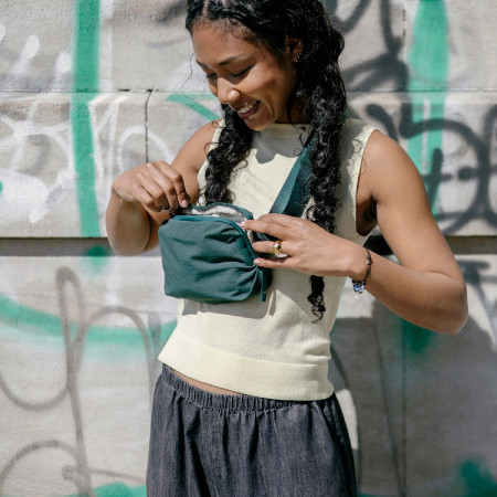 Taška přes rameno Peak Design City Sling 2L