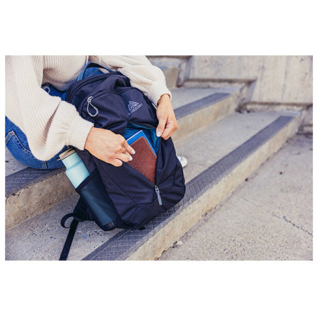 Městský batoh Gregory Retna 25