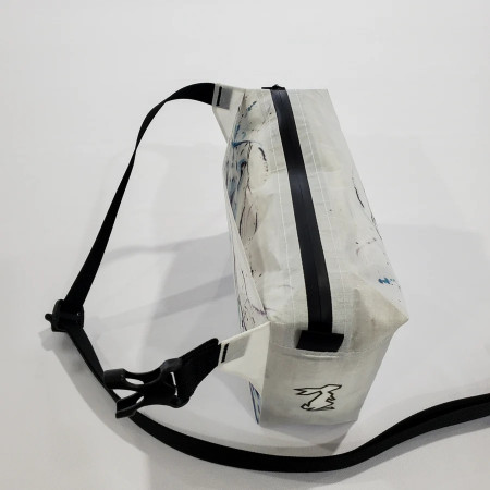 Ledvinka High Tail Designs Fanny Pack v1.5 Curious Hawk