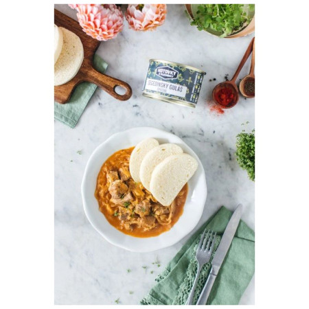 Hlavní jídlo Hotovky z plechovky Segedínský guláš speciál 400g