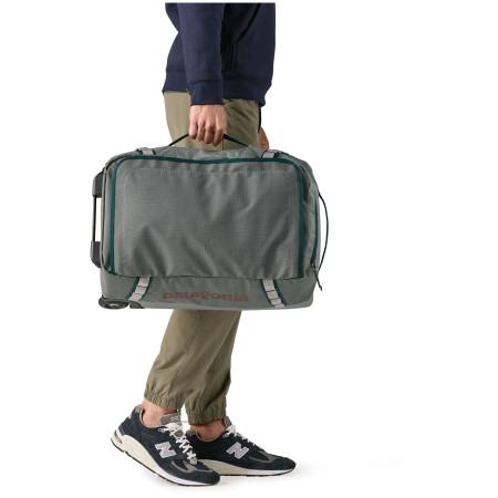 Kufr Patagonia Black Hole Wheeled Duffel 40L