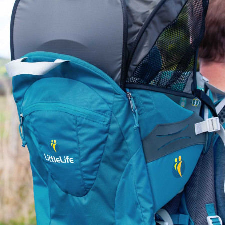 Dětská sedačka LittleLife Freedom S4 Child Carrier-kapsa se sluneční clonou