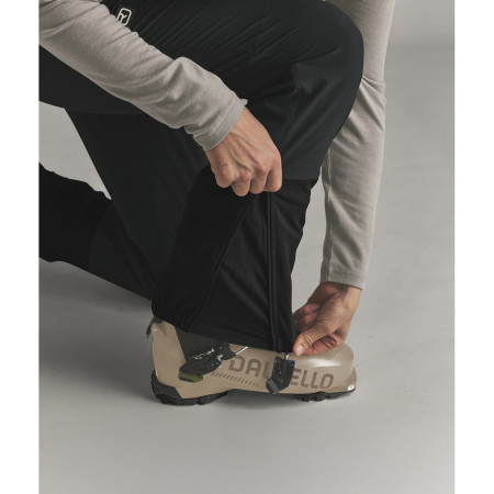 Dámské kalhoty Ortovox Venet Softshell Stretch Pants