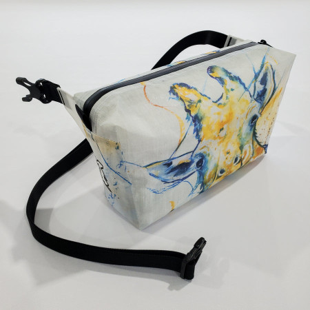 Ledvinka High Tail Designs Fanny Pack v1.5 Giraffe