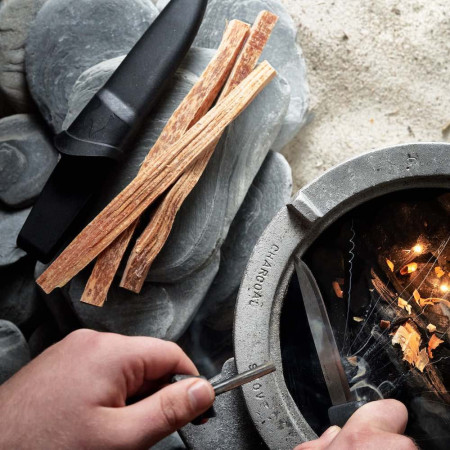 Podpalovací dřevo Light My Fire MayaSticks 450g