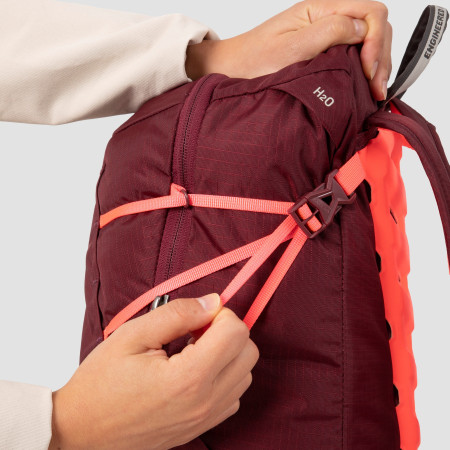 Dámský batoh Salewa Mtn Trainer 2 22 W