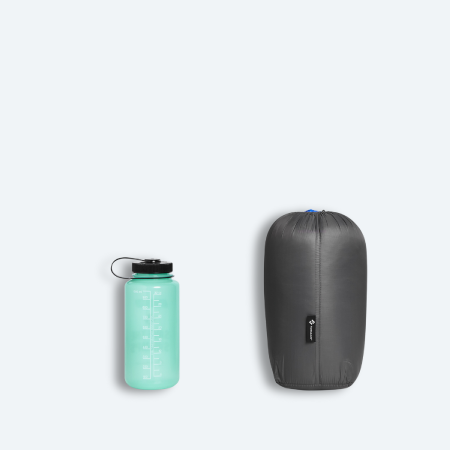 Péřový spacák Cumulus Mysterious Traveller 500