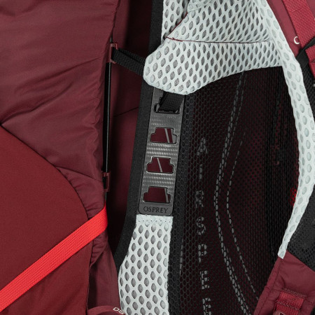 Dámský turistický batoh Osprey Aura Ag Lt 65