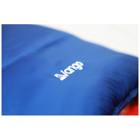 Třísezónní spacák Vango Nitestar Alpha 250