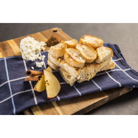 Hotové jídlo Adventure Menu Žemlovka s jabl. a skoř. 250 g