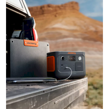 Solární set Jackery Explorer 300 Plus + SolarSaga 40W Mini