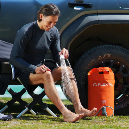 Cestovní sprcha Flextail TINY Shower Bucket