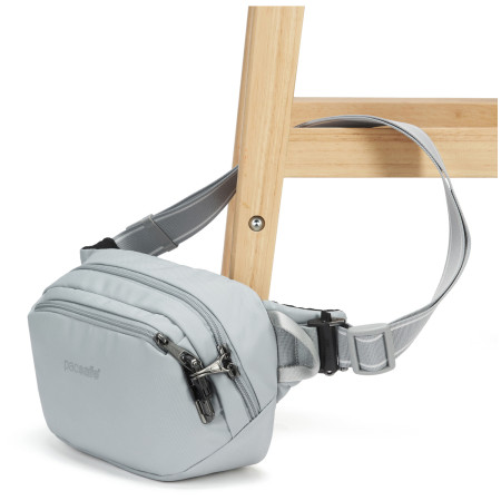 Ledvinka Pacsafe Vibe 100 Hip Pack
