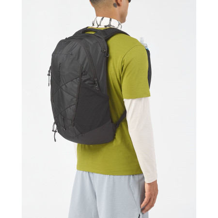 Turistický batoh Salomon XT 25