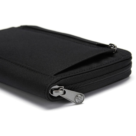 Peněženka Pacsafe RFIDsafe compact travel organizer