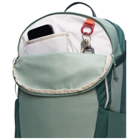 Malý turistický batoh Vaude Wizard 18+4