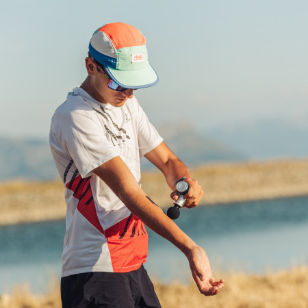 Masážní přístroj YY VERTICAL Shock One