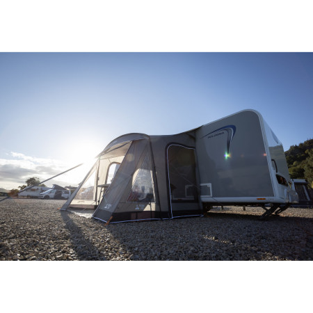 Předstan Vango Palma 330