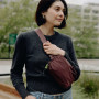 Taška přes rameno Peak Design City Sling 2L