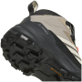 Dámské turistické boty Adidas Skychaser Ax5 Mid Gtx Climawarm+