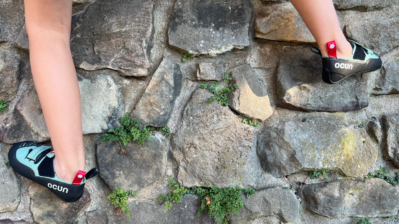 Tester w butach Ocun Striker QC